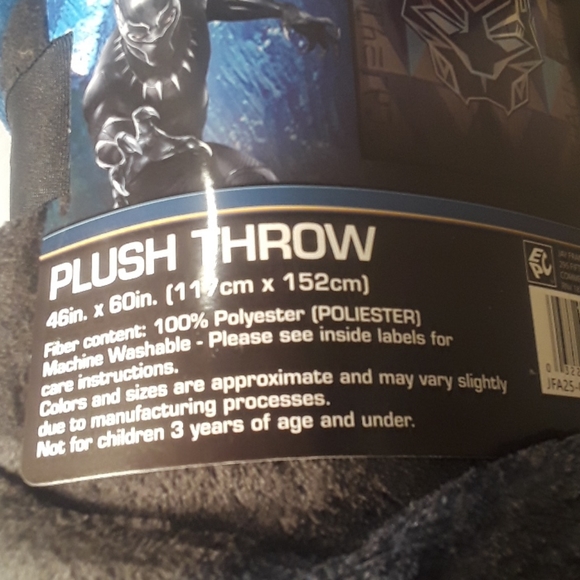 Marvel Black Panther Plush Throw blanket No Offer - Picture 5 of 8